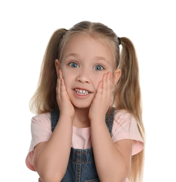 Porträt von niedlichen kleinen Mädchen auf weißem Hintergrund — Stockfoto