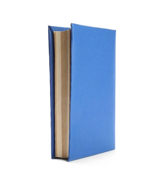Βιβλίο με κενό μπλε κάλυμμα που απομονώνεται σε λευκό — Φωτογραφία Αρχείου