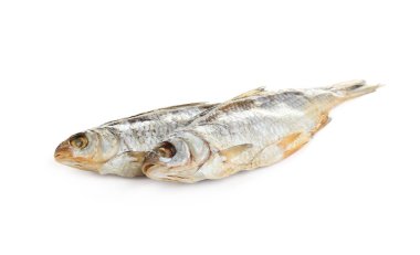 Beyazda izole edilmiş lezzetli kurutulmuş balık. Deniz ürünleri.