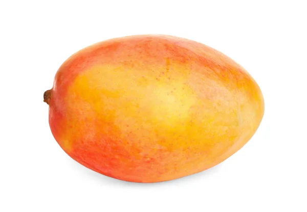 Heerlijke rijpe sappige mango geïsoleerd op wit — Stockfoto