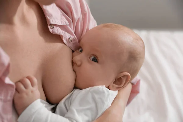 Young Woman Breast Feeding Her Little Baby Closeup — Stock Photo, Image