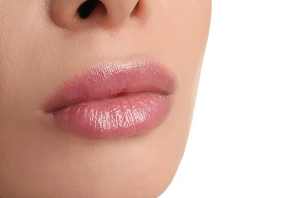Wanita Dengan Bibir Penuh Yang Indah Pada Latar Belakang Putih — Stok Foto