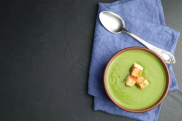 Délicieuse Soupe Crème Brocoli Servie Sur Une Table Gris Foncé — Photo