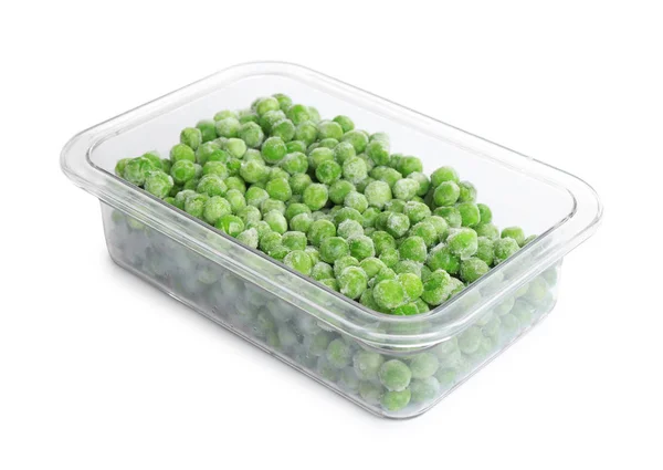 Gefrorene Erbsen in Plastikbehältern isoliert auf weiß. Gemüse pr — Stockfoto