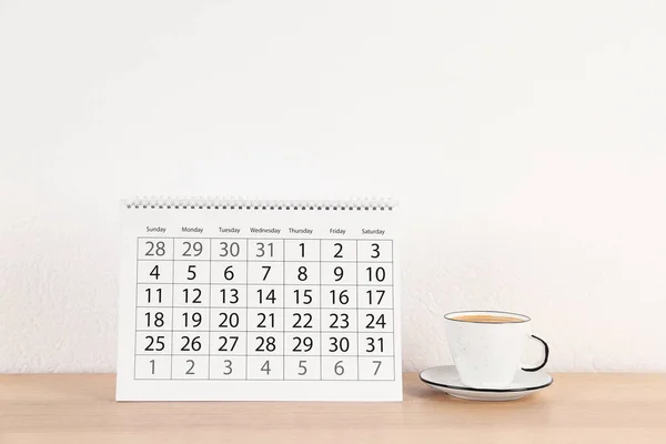 Kalender Kopje Koffie Houten Tafel — Stockfoto