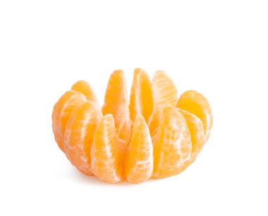 soyulmuş taze sulu mandalina beyaz izole