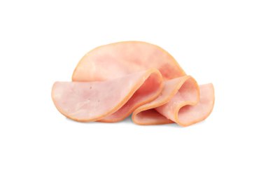 Lezzetli taze jambon dilimleri beyaz üzerine izole edilmiş.