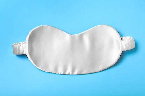 White Sleeping Mask Light Blue Background Top View Bedtime Accessory — Stock Photo, Image