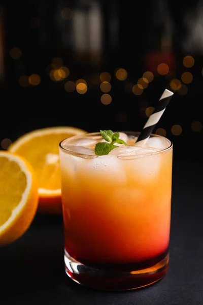 Cocktail Frais Alcoolique Tequila Sunrise Sur Table Grise — Photo