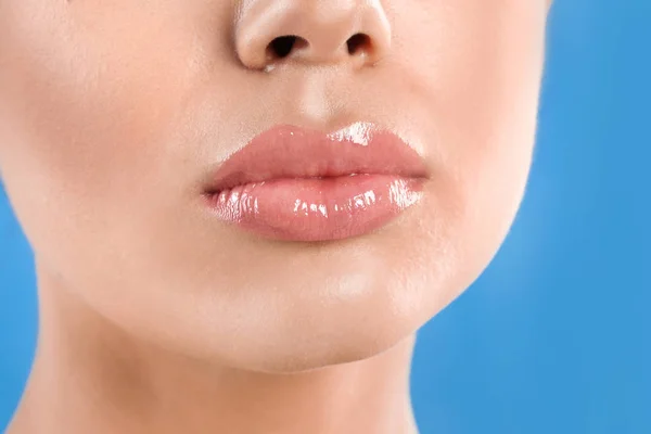 Young Woman Beautiful Full Lips Light Blue Background Closeup — 스톡 사진