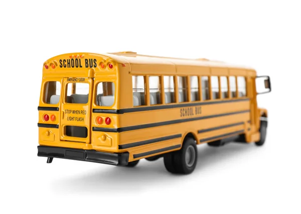 Ônibus escolar amarelo isolado em branco. Transporte para estudantes — Fotografia de Stock