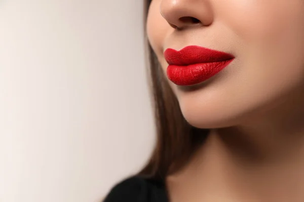 Beautiful Woman Red Lipstick Light Background Closeup Space Text — ストック写真