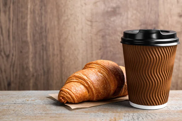 Tasty Fresh Croissant Drink Wooden Table — 스톡 사진