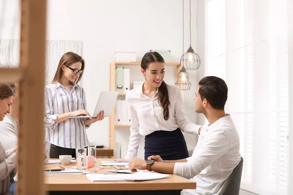 Team Van Professionele Journalisten Functie — Stockfoto