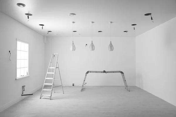 Lege Kamer Met Stretchplafond Ladders — Stockfoto