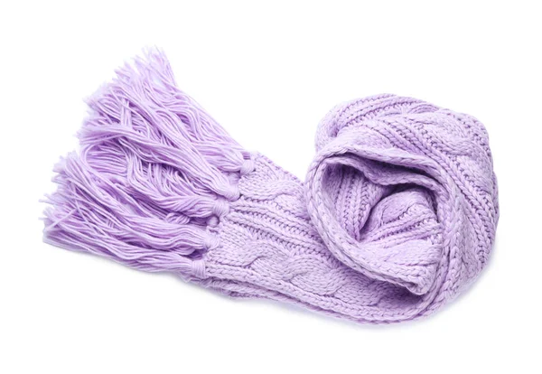 Фіолетовий в'язаний шарф ізольований на білому, вид зверху — стокове фото