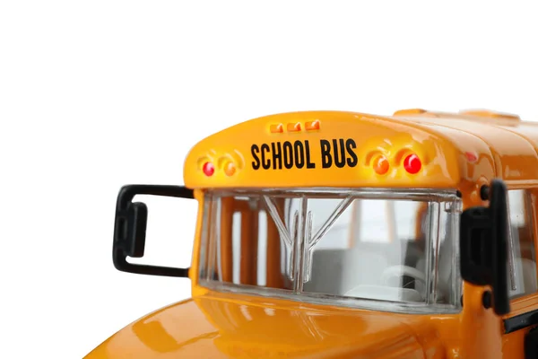 Żółty szkolny autobus na białym tle, zbliżenie. Transport dla st — Zdjęcie stockowe