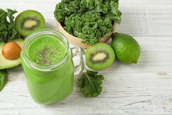 Tasty Fresh Kale Smoothie White Wooden Table — 스톡 사진