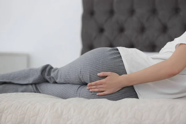Young Woman Suffering Hemorrhoid Bed Home Closeup — Stock Photo, Image