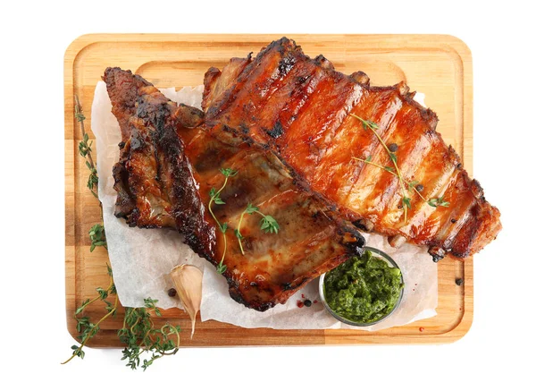 Tasty Grilled Ribs Sauce Isolated White Top View — ストック写真