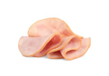 Lezzetli taze jambon dilimleri beyaz üzerine izole edilmiş.