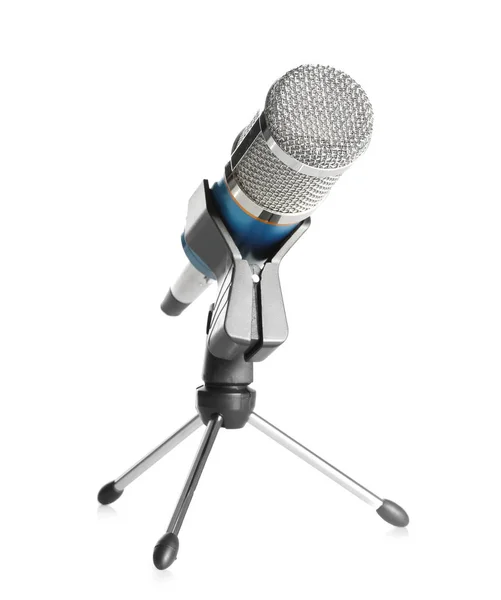 Μοντέρνο μικρόφωνο απομονωμένο στο λευκό. Εξοπλισμός δημοσιογράφου — Φωτογραφία Αρχείου