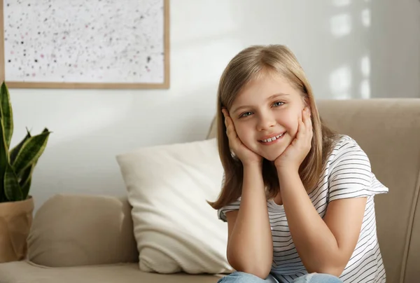 Cute Little Girl Couch Home Space Text — Stock Photo, Image