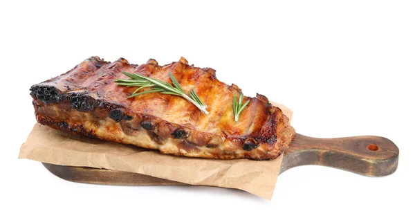 Lekkere Gegrilde Ribben Met Rozemarijn Geïsoleerd Wit — Stockfoto