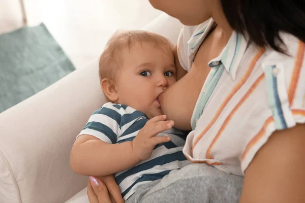 Woman Breastfeeding Her Little Baby Home Closeup — Stock Photo, Image
