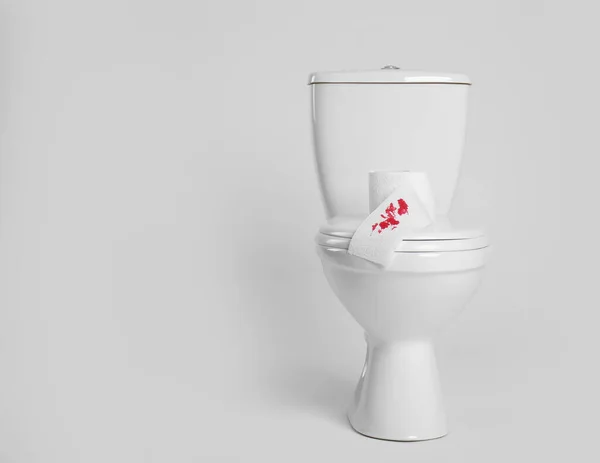 Paper Blood Stain Toilet Bowl White Background Hemorrhoids Concept — 스톡 사진