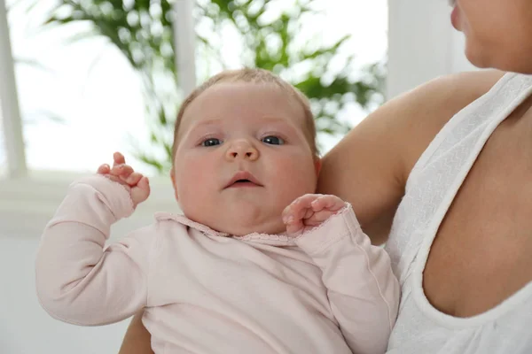 Young Woman Her Little Baby Resting Breast Feeding Home Closeup — 스톡 사진