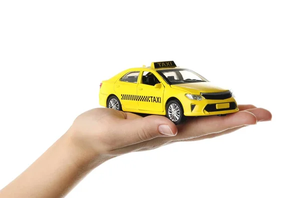 Beyaz Arka Planda Taksi Modeli Olan Kadın Yakın Plan — Stok fotoğraf