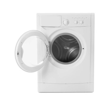 Modern çamaşır makinesi beyaza izole edilmiş. Çamaşır günü