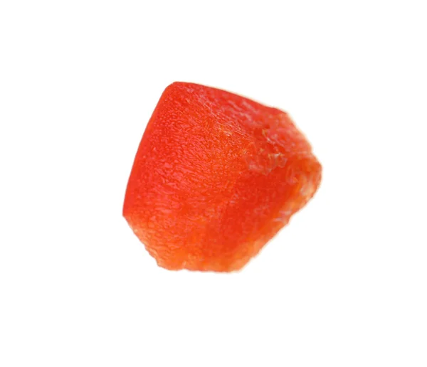 Kousek červené papriky izolovaný na bílém — Stock fotografie