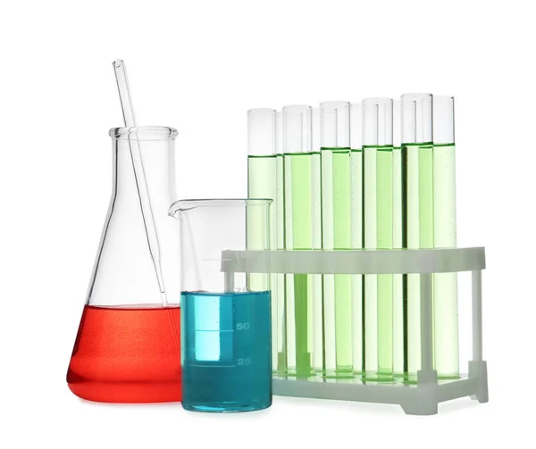 Vetreria Laboratorio Con Liquido Colore Isolato Bianco — Foto Stock