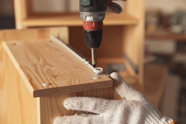 Professional Carpenter Twisting Screw Wooden Drawer Workshop Closeup — 스톡 사진