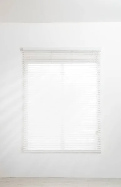 Modern Window Open Blinds Room — Stock Photo, Image