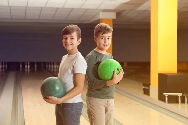 Happy Boys Balls Bowling Club — Stockfoto