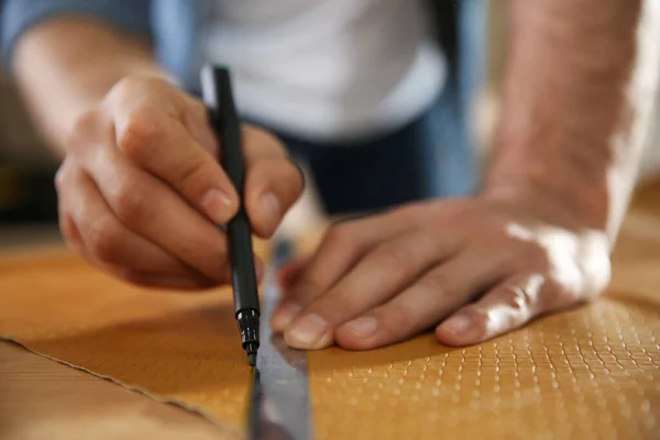 Man Working Piece Leather Workshop Closeup — Stock Photo, Image