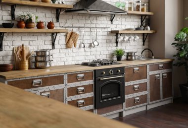 Yeni modern fırın şık mutfakta. Yemek pişirme aygıtı