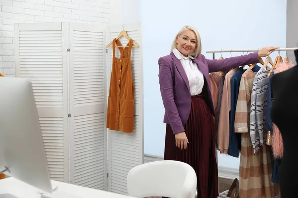 Propietaria Negocio Femenino Boutique Espacio Para Texto — Foto de Stock