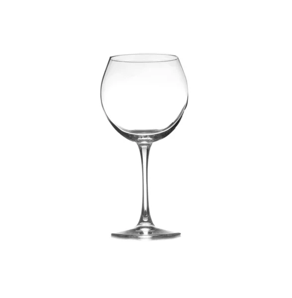 Verre à vin propre vide isolé sur blanc — Photo