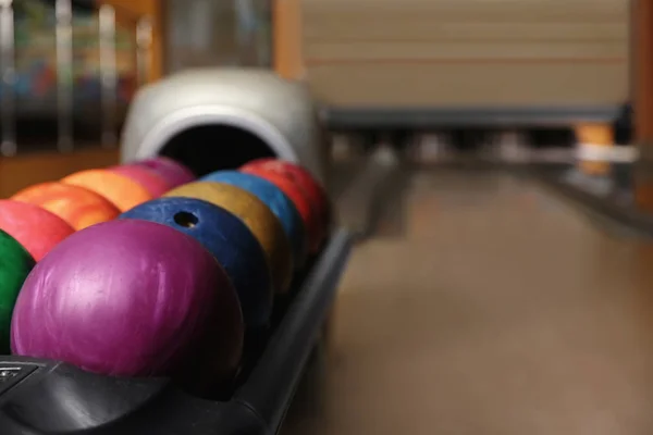 Bowling Kulübünde Farklı Toplarla Oynayacağız Metin Için Boşluk — Stok fotoğraf