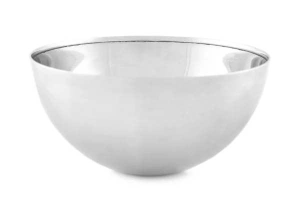 Pusta, czysta metalowa miska izolowana na białym — Zdjęcie stockowe