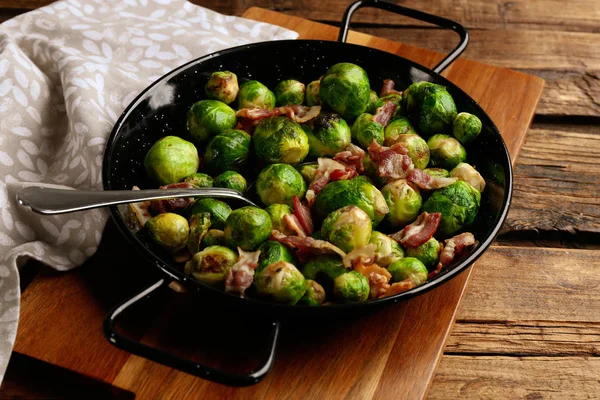 Delicious Brussels Sprouts Bacon Wooden Table — Stock Photo, Image