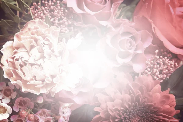 아름다운 꽃다발에 봉합사에 빈티지 스타일의 — 스톡 사진
