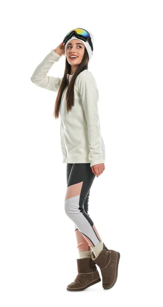 Kobieta nosi stylowe zimowe ubrania sportowe na białym tle — Zdjęcie stockowe