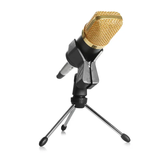 Μοντέρνο μικρόφωνο απομονωμένο στο λευκό. Εξοπλισμός δημοσιογράφου — Φωτογραφία Αρχείου