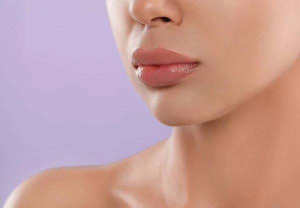 Young Woman Beautiful Full Lips Lilac Background Closeup — 스톡 사진