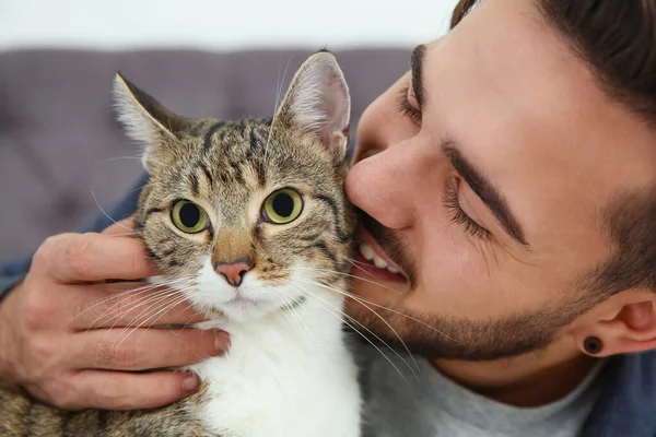 Happy Man Cat Home Friendly Pet — Stock Photo, Image